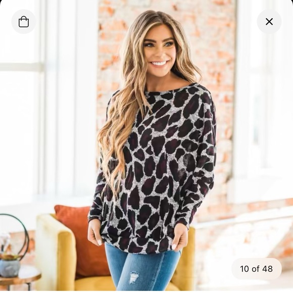 Alayah Leopard Print Tunic in Wine - Picture 2 of 5